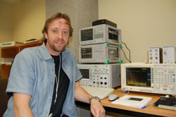 Le professeur Alain Houle, du Dpartement de gnie lectrique et de gnie informatique.