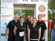 L'équipe de la Faculté d'éducation physique et sportive à la course de relais de 117&nbsp;km TATV à Memphrémagog, en septembre&nbsp;2007.