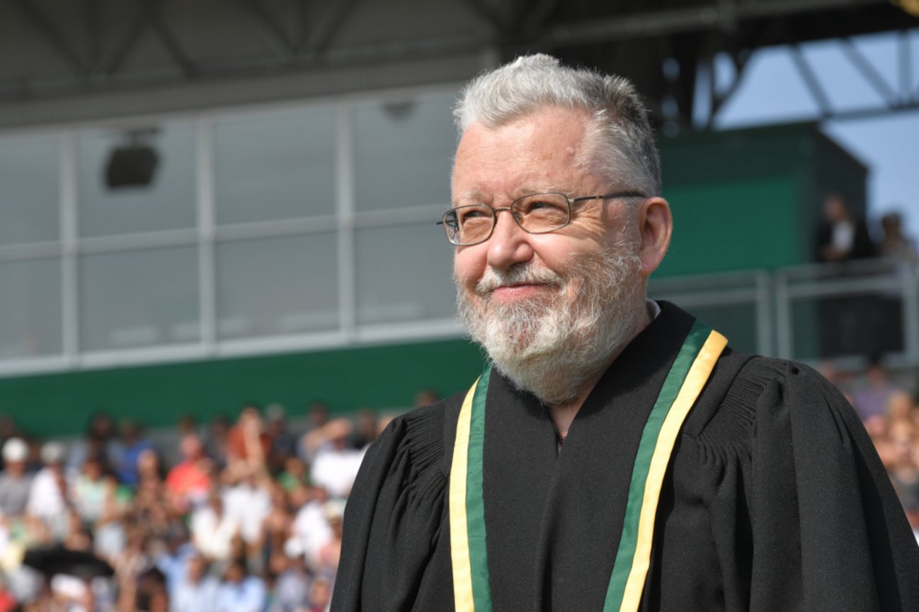 André Joyal, docteur d'honneur en sciences