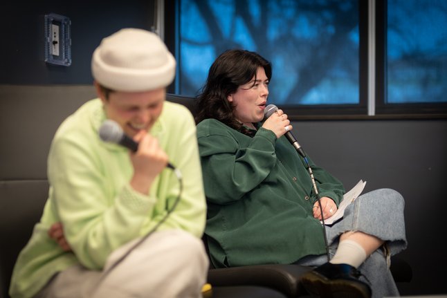 Les personnes animatrices Anne-Sarah Charbonneau et Florence Nadeau