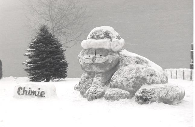 Sculpture représentant le chat Garfield
