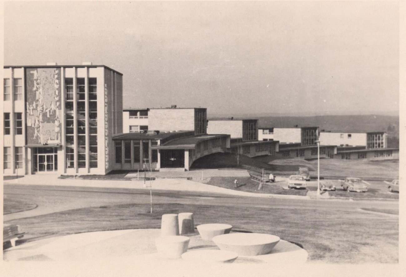 Anciennes résidences étudiantes, 1962
