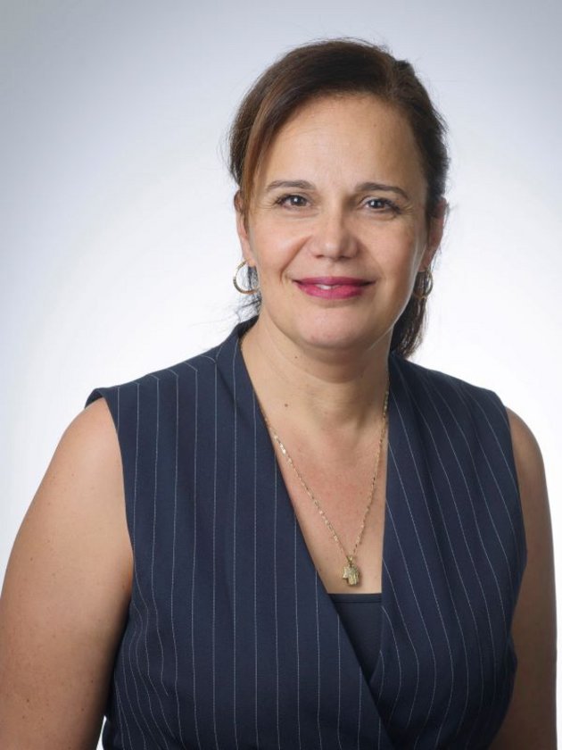 Portrait de Mme Nancy Dumais