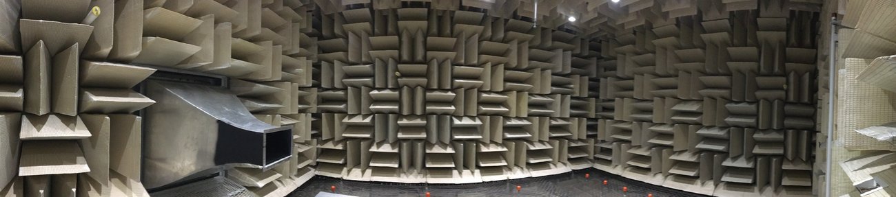 Anechoic chamber and anechoic wind tunnel of CRASH-UdeS
