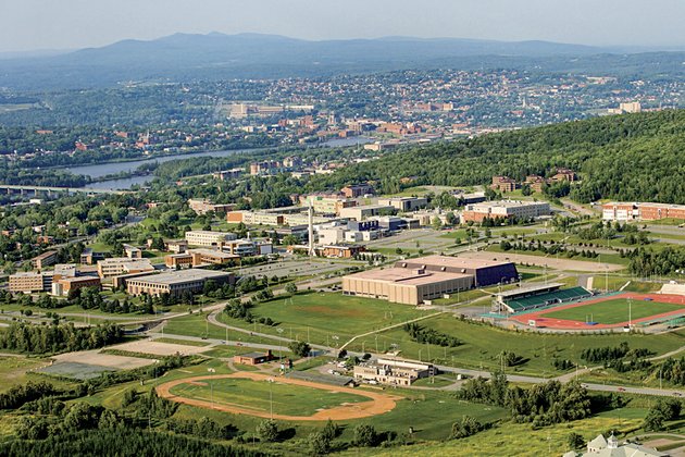 Vue aérienne du campus principal