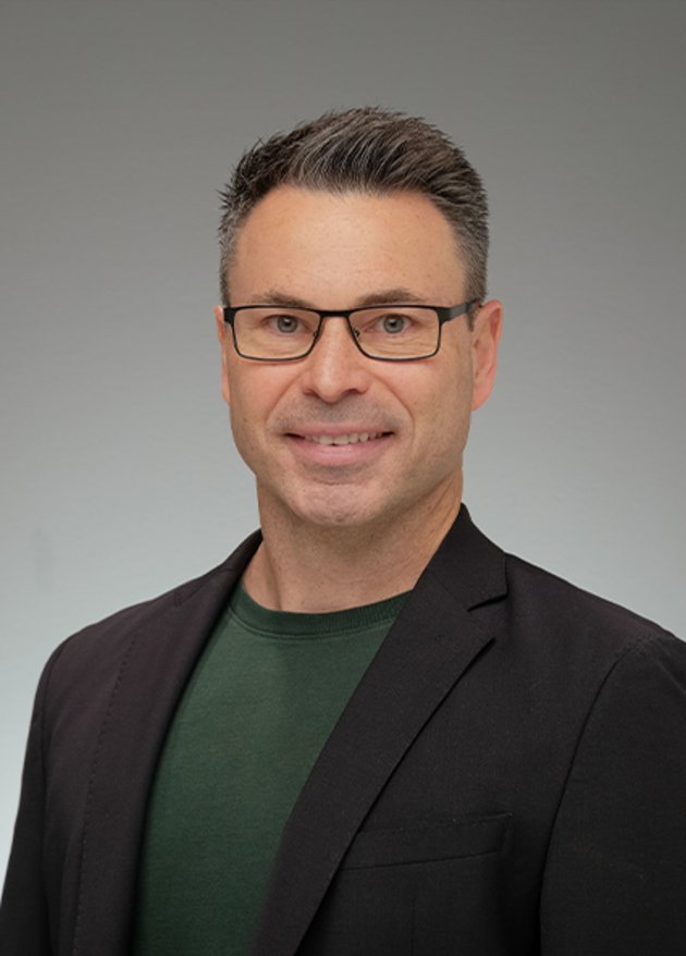 Professeur Olivier Caya