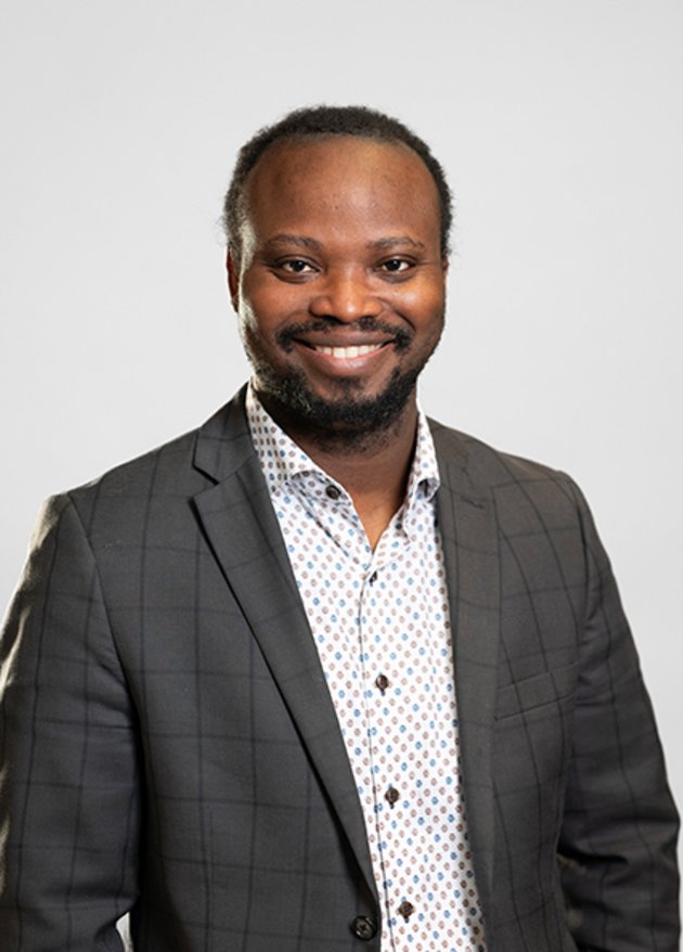 Professeur Helyoth Hessou