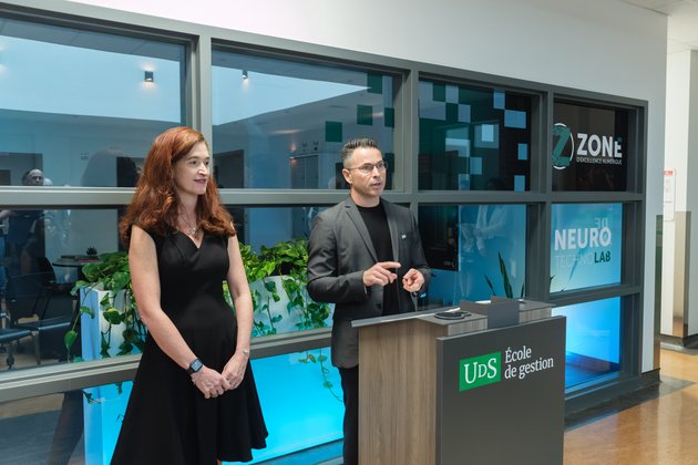 Les responsables du projet, Pre Elaine Mosconi et Pr Olivier Caya, lors du lancement officiel de la Zone d’excellence numérique et du NeuroTechno Lab