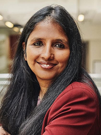 [Translate to English:] Professeure Shohini Ghose