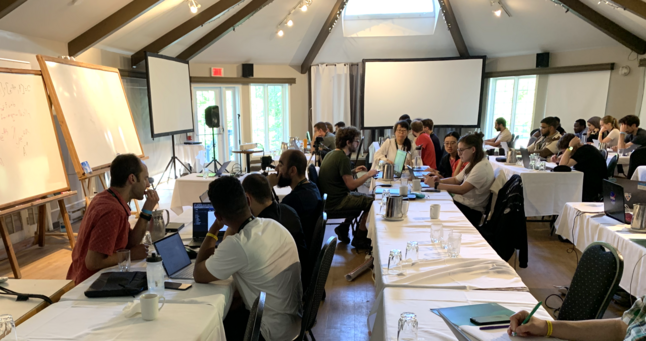 [Translate to English:] Travaux pratiques avec l'équipe AlgoLab