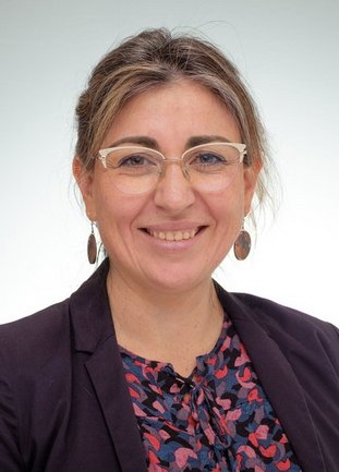 Julia Elena San Martín Méndez , aide à la vie étudiane