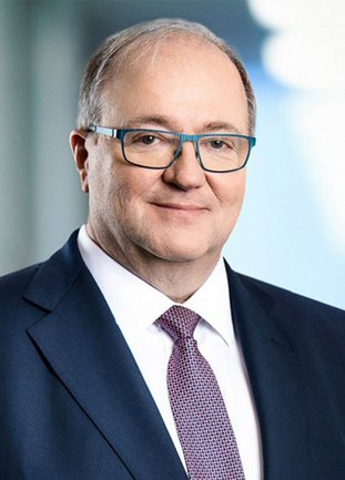 Monsieur Luc Tanguay