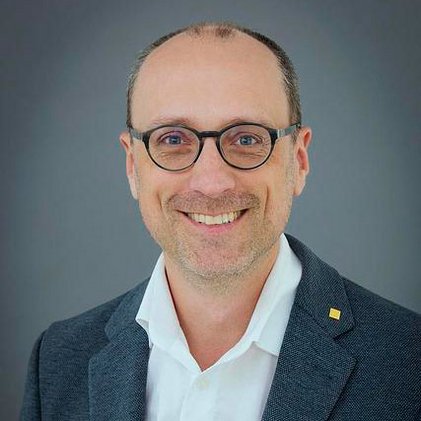 Pr Jean-Bernard Denault