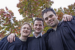 Pascal, Dominic et Dany Lambert-Comeau ont tous les trois obtenu un diplme de premier cycle lors de la collation des grades qui s'est droule le 22 octobre,  la Salle Maurice-O'Bready.