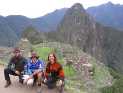  Machu Picchu : Jean-Charles Perron, Jean-Franois Lebeau et Julie Tremblay.