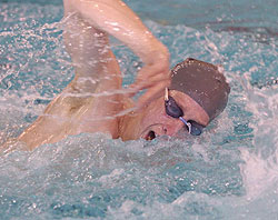 Le nageur Philippe Dubreuil vient de se qualifier pour les Championnats du monde de la Fdration internationale de natation amateur de 2007, qui auront lieu  Melbourne en Australie.