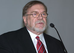J.J. Michel Robert, juge en chef  la cour d'appel du Qubec.