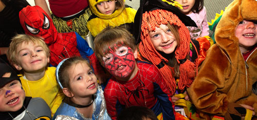 On fte l'Halloween  la maternelle de la Facult d'ducation!