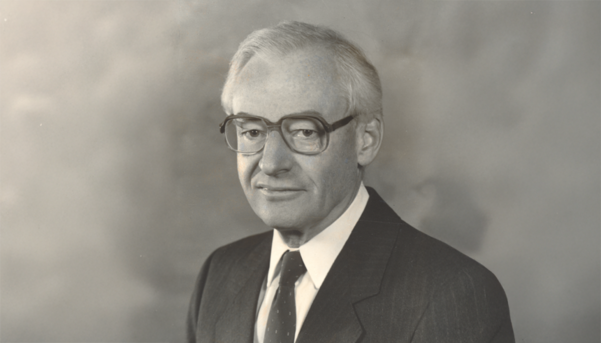 Pr Jean de L. Mignault