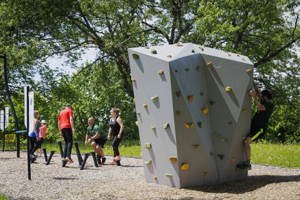 Station d'entraînement extérieure
