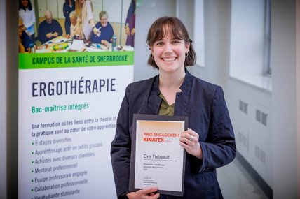 Prix Engagement Kinatex Sports Physio en ergothérapie remis à Ève Thibeault