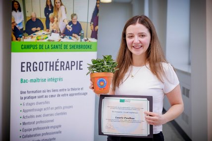 Prix Eric Constantin - ça sent l'ergothérapie remis à Laurie Paulhus 