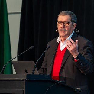 Photo d'Alain Aspect