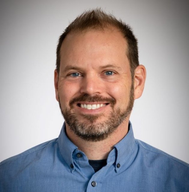 Photo du professeur Alexandre Maréchal