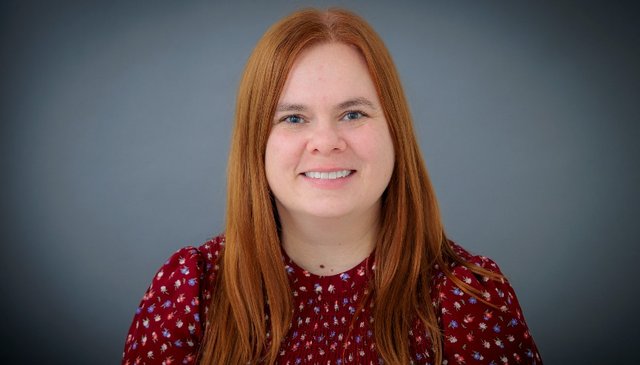 Photo of Professor Véronique Giroux