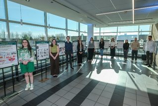 Photo des gagnantes et gagnants du Concours de vulgarisation scientifique 2025 de l'UdeS