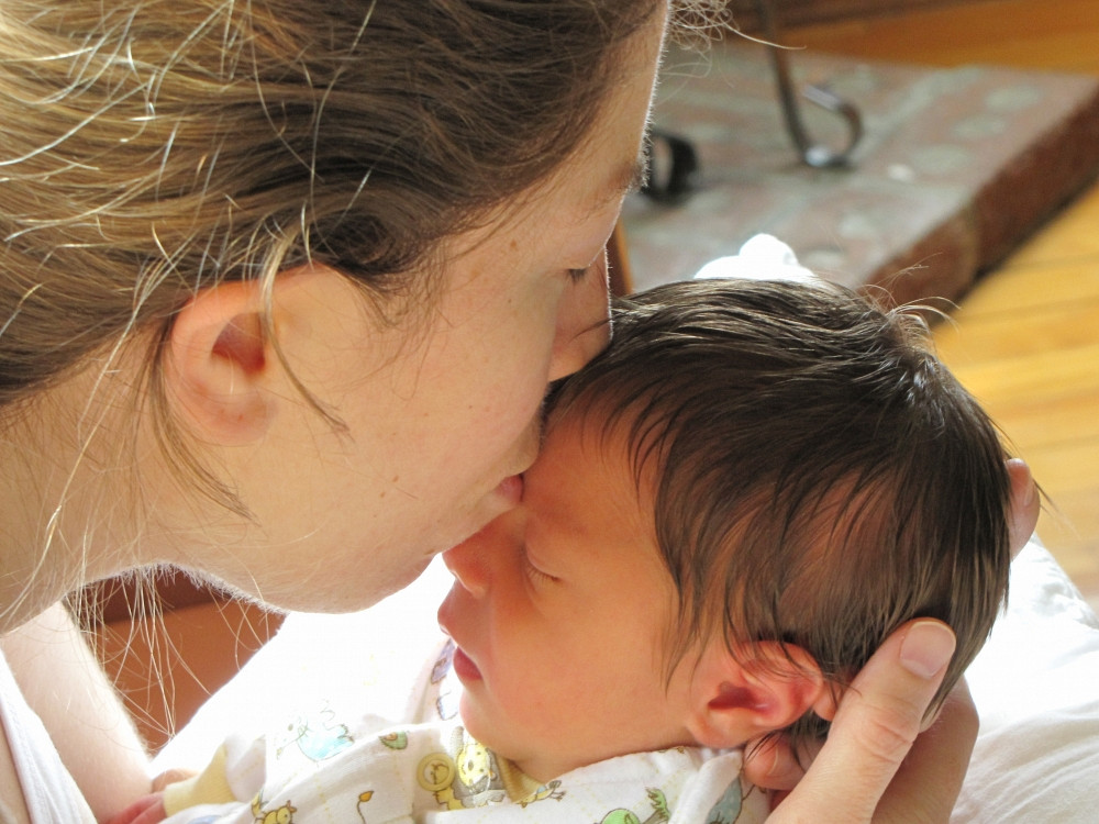 L'&eacute;tude GESTE &eacute;tudie les effets des PBDE sur les hormones thyro&iuml;diennes de la m&egrave;re et de son b&eacute;b&eacute;.