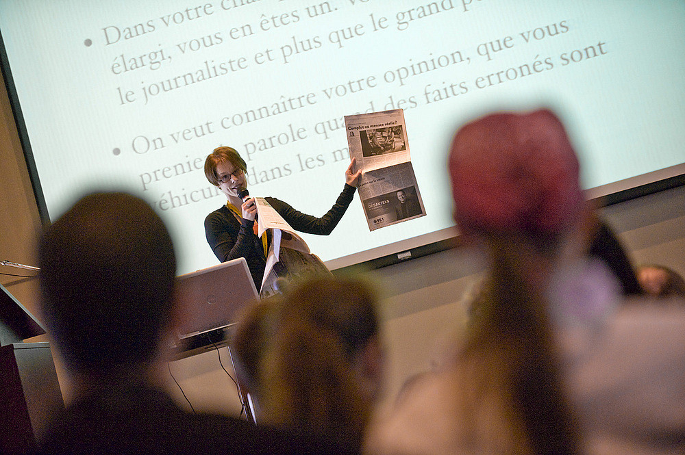 Catherine Dubé, journaliste à Québec Science, encourage les scientifiques à parler aux journalistes malgré les risques d'être mal cité.