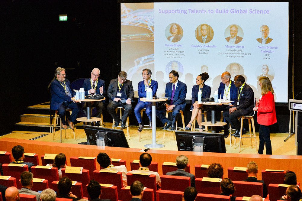 La rencontre de haut niveau entre les directions des universit&eacute;s et institutions partenaires des Centre de recherche internationaux (IRC) du CNRS, &agrave; Paris, a renforc&eacute; un r&eacute;seau d'excellence en collaborations internationales.