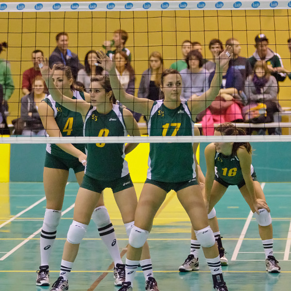 Le Vert & Or a connu une soir&eacute;e difficile face au Rouge et Or.