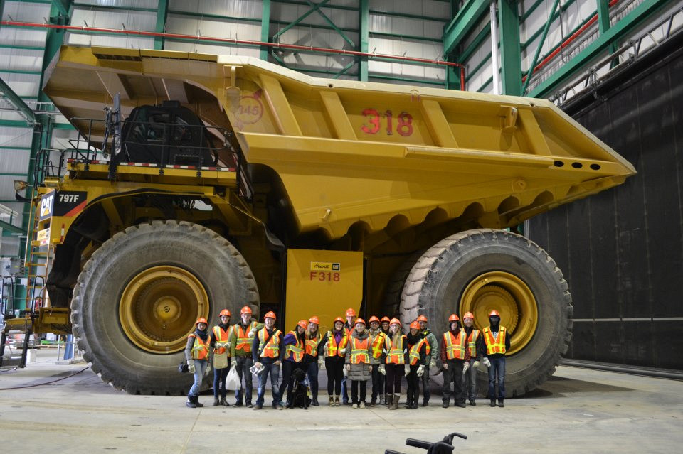 Les étudiants sur les lieux des installations d'ArcelorMittal Exploitation minière Canada (Mont-Wright).