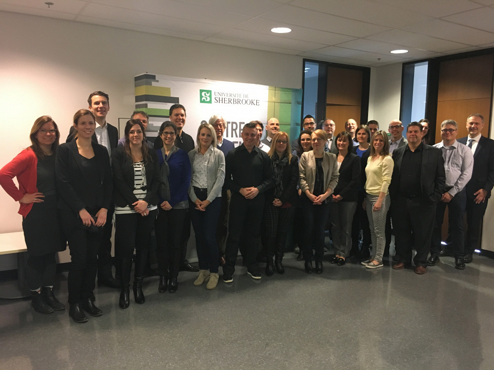 L’équipe du Centre Laurent Beaudoin s'est réunie pour accueillir les gestionnaires de la Ville de Longueuil lors du premier cours de la formation sur mesure.