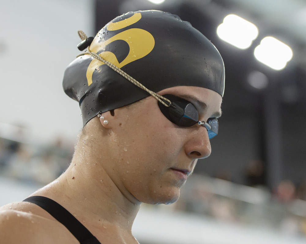 Simonne Couture a r&eacute;alis&eacute; un standard U Sports et m&eacute;rit&eacute; la m&eacute;daille de bronze au 200 m papillon samedi dernier, &agrave; Ottawa.