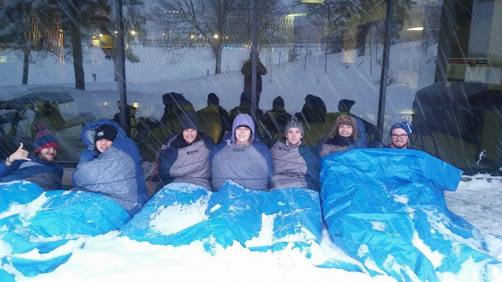 Les participants et participantes &agrave; leur r&eacute;veil le 15 mars.