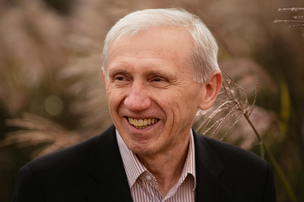 Pr&nbsp;Bernard Denault