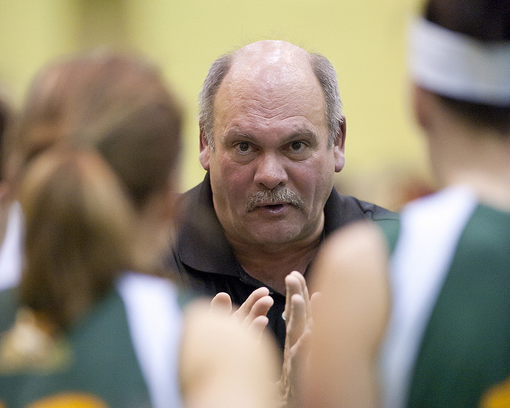 L'entra&icirc;neur Denis Fontaine fulminait apr&egrave;s la d&eacute;faite cuisante de son &eacute;quipe face aux Carabins.