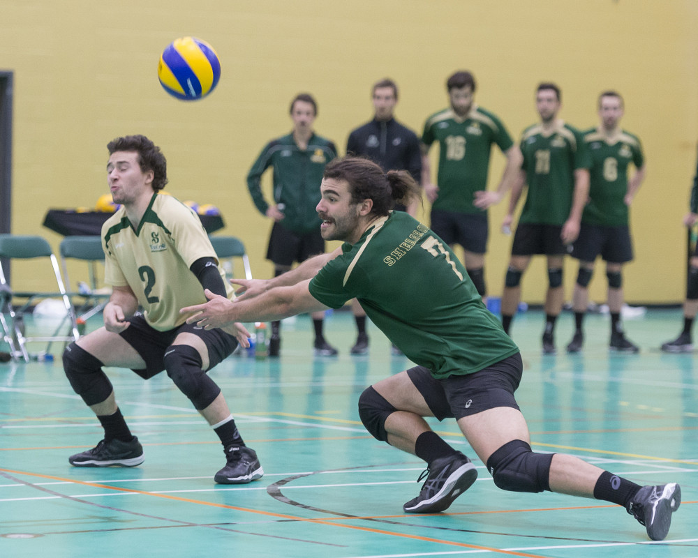 Jean-Philippe Talbot, en r&eacute;cup&eacute;ration d&eacute;fensive.