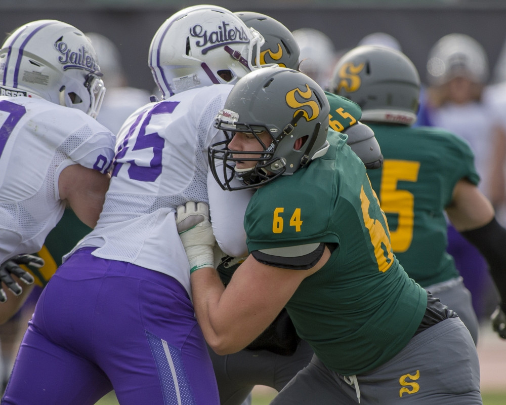 La saison 2016 de l'&eacute;quipe de football Vert & Or d&eacute;butera le samedi 3 septembre prochain, au Coulter Field, face aux Gaiters de Bishop's.