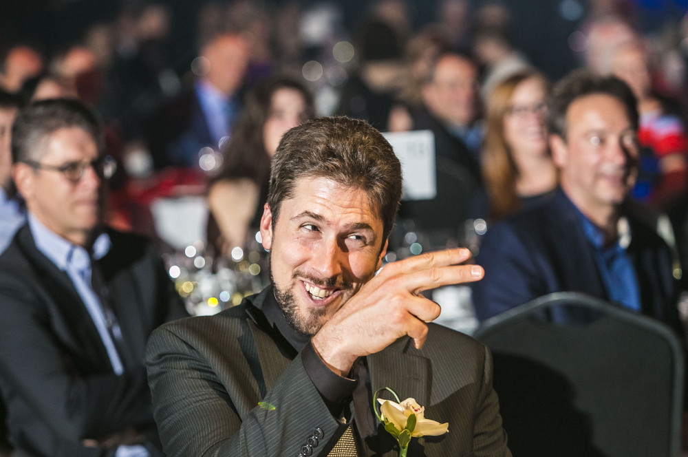 David Goudreault recevant son hommage au Gala du rayonnement.