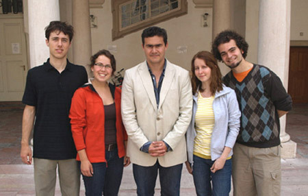 La délégation de l’Université de Sherbrooke à l’école d’été de l’Université de Salzbourg: William-Philippe Cambron, Isabelle Côté, Mathieu Devinat, Diana Brindusa Ionescu et Jérome Turcotte.