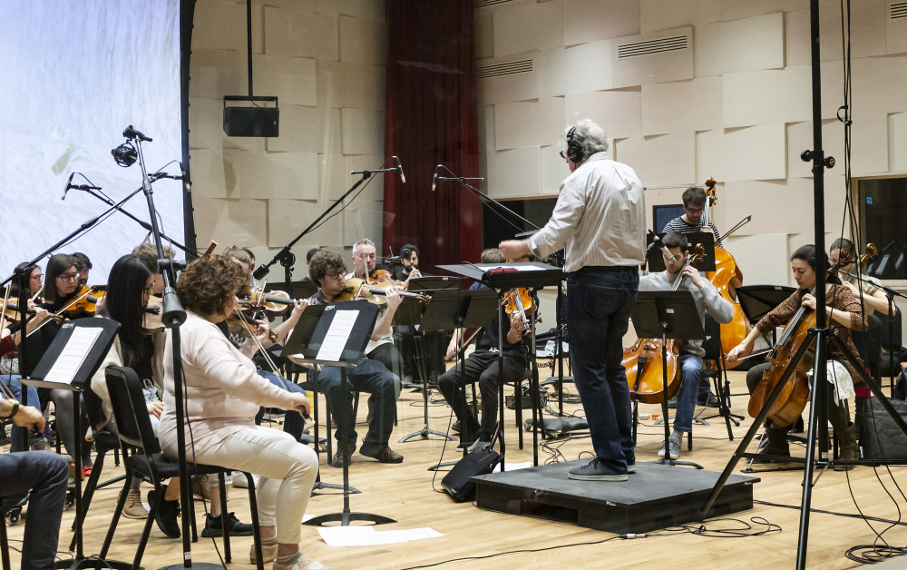 L'OSS, dirigé par le chef Stéphane Laforest, a interprété et enregistré les compositions de Corinne Philippon et Gabriel Campos-Santos dans les nouvelles installations de l’École de musique.