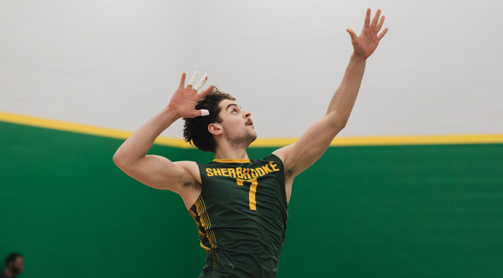 La recrue Justin Roy a connu un excellent match &agrave; l'offensive &agrave; Qu&eacute;bec avec un total de 17 attaques marquantes.