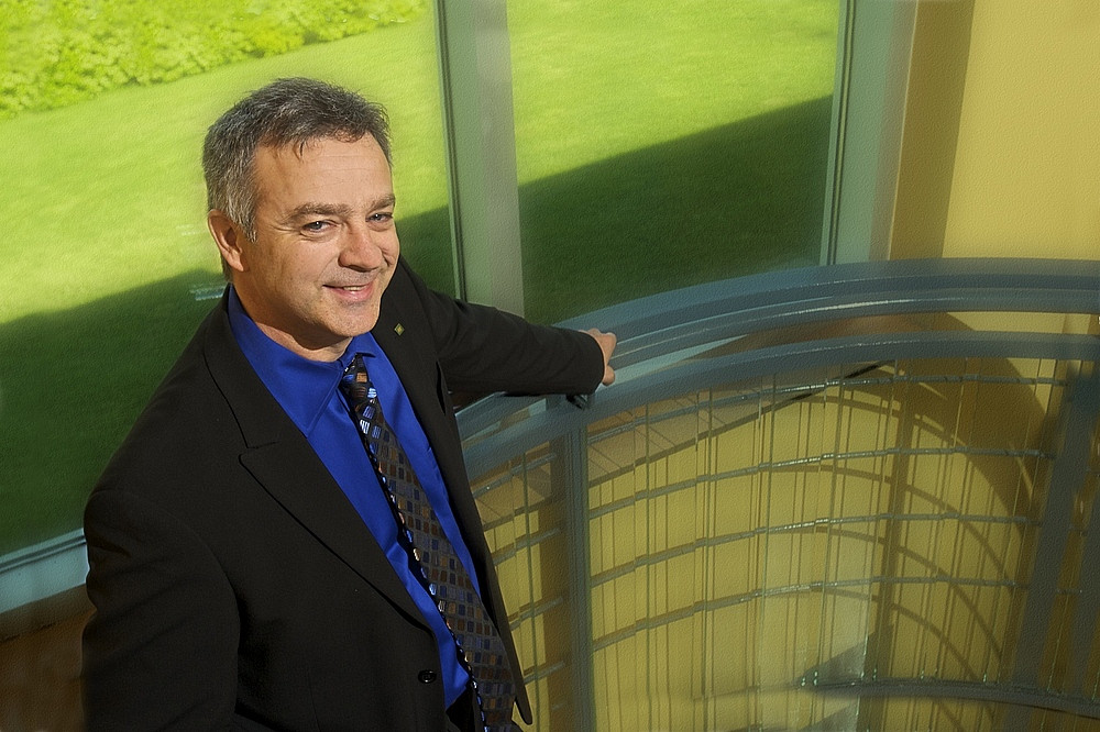 Yvan Lambert, directeur adjoint de la formation sur mesure au Centre Laurent-Beaudoin