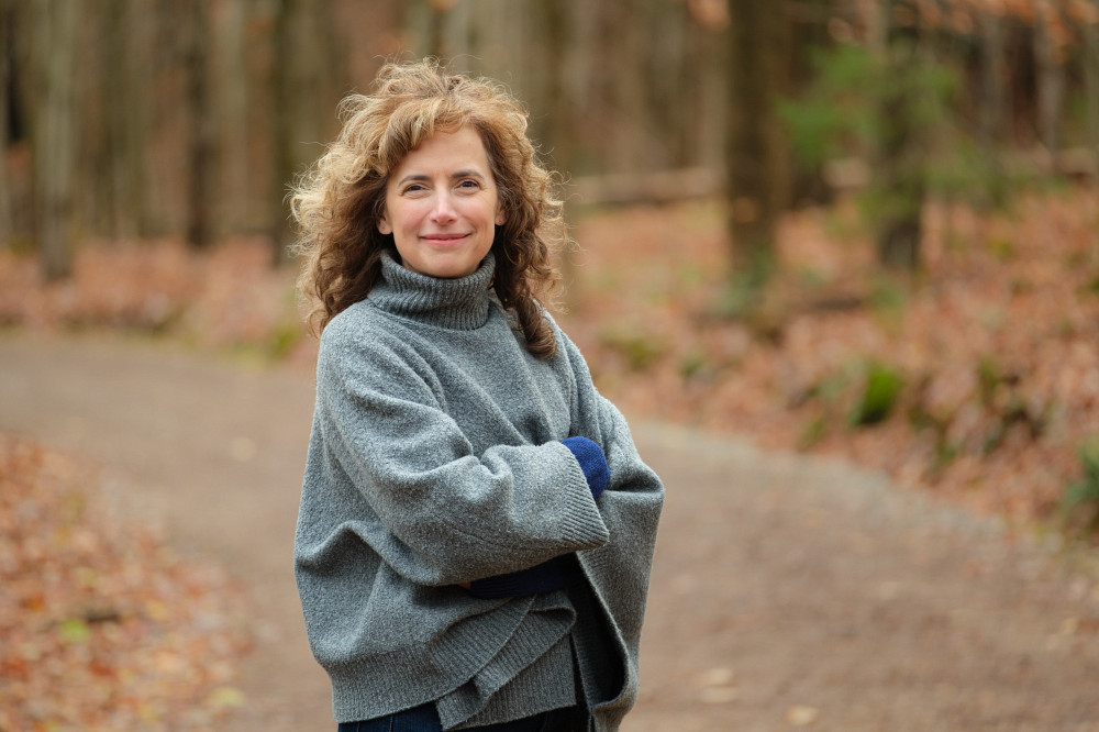 Agente de reddition de comptes en d&eacute;veloppement durable &agrave; l&rsquo;UdeS, Emmanuelle Jodoin a contribu&eacute; &agrave; la d&eacute;marche ayant men&eacute; l&rsquo;Universit&eacute; &agrave; d&eacute;crocher la premi&egrave;re position mondiale au classement STARS. Par son travail comme par ses gestes philanthropiques, elle incarne les valeurs d&rsquo;engagement et de respect du vivant qui font rayonner l&rsquo;UdeS.