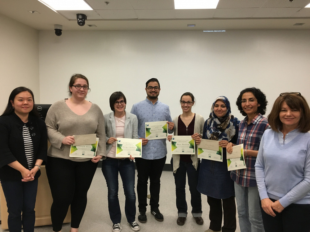 De gauche &agrave; droite: Lee Hwa-Tai responsable du Journal Club, Orneala Bakos, Fanny Lapointe, Maleck Kadiri, Marie Boudaud, Shaimaa Mahmoud,&nbsp;Marjan Gharagozloo&nbsp;et Claire Dubois, directrice du programme d'Immunologie.