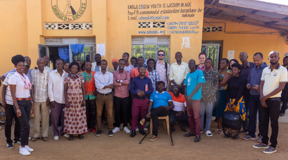 Lors d'une rencontre de l'équipe de l'UdeS avec un groupe de consultation composé de 22 personnes issues de 11 nationalités différentes au camp de réinstallation de Nakivale en Ouganda.